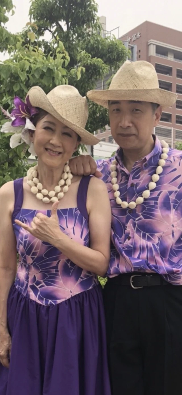 穴見　哲朗