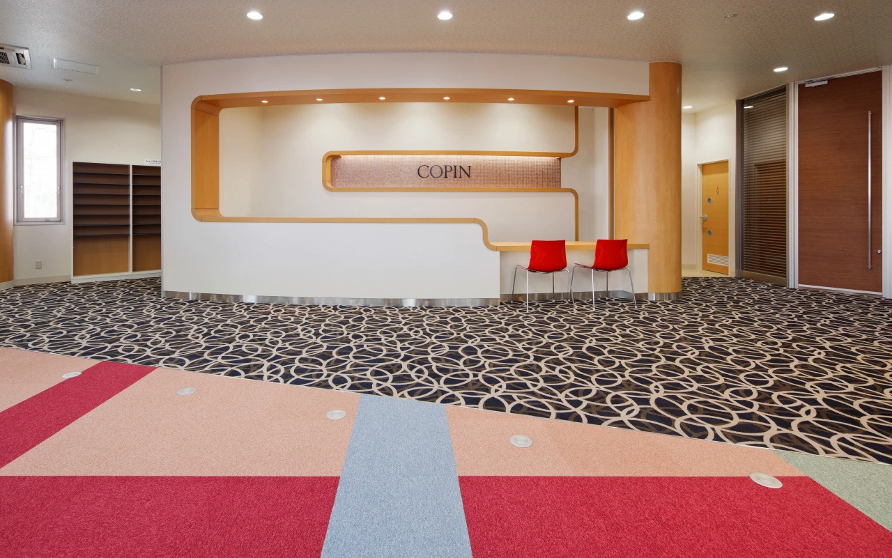 コパンスポーツクラブ岐阜 フロント、ロッカー、パウダールーム 写真1