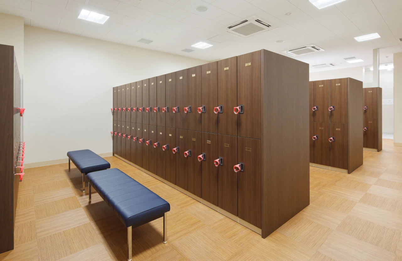 コパンスポーツクラブ岐阜 フロント、ロッカー、パウダールーム 写真2