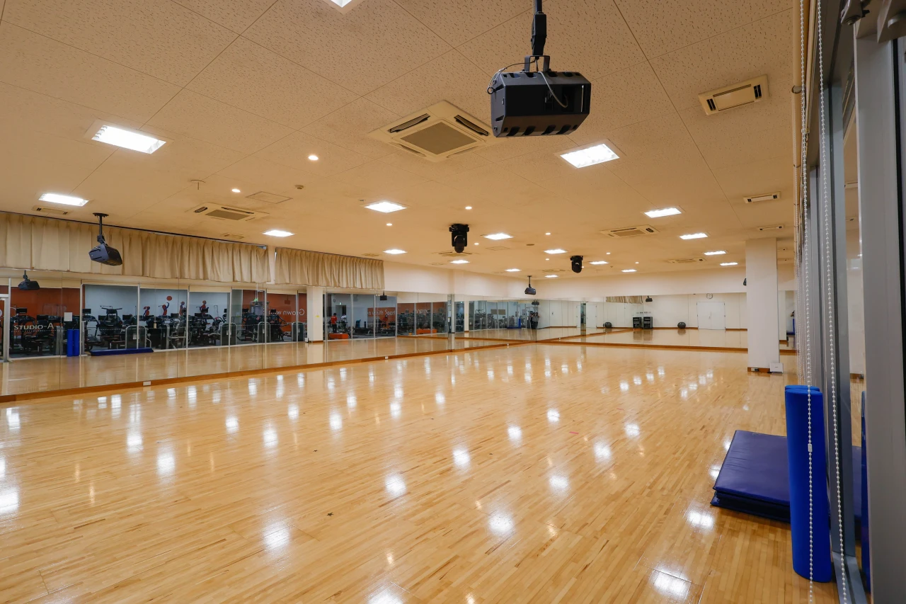 コパンスポーツクラブ日進 2面スタジオ 写真1