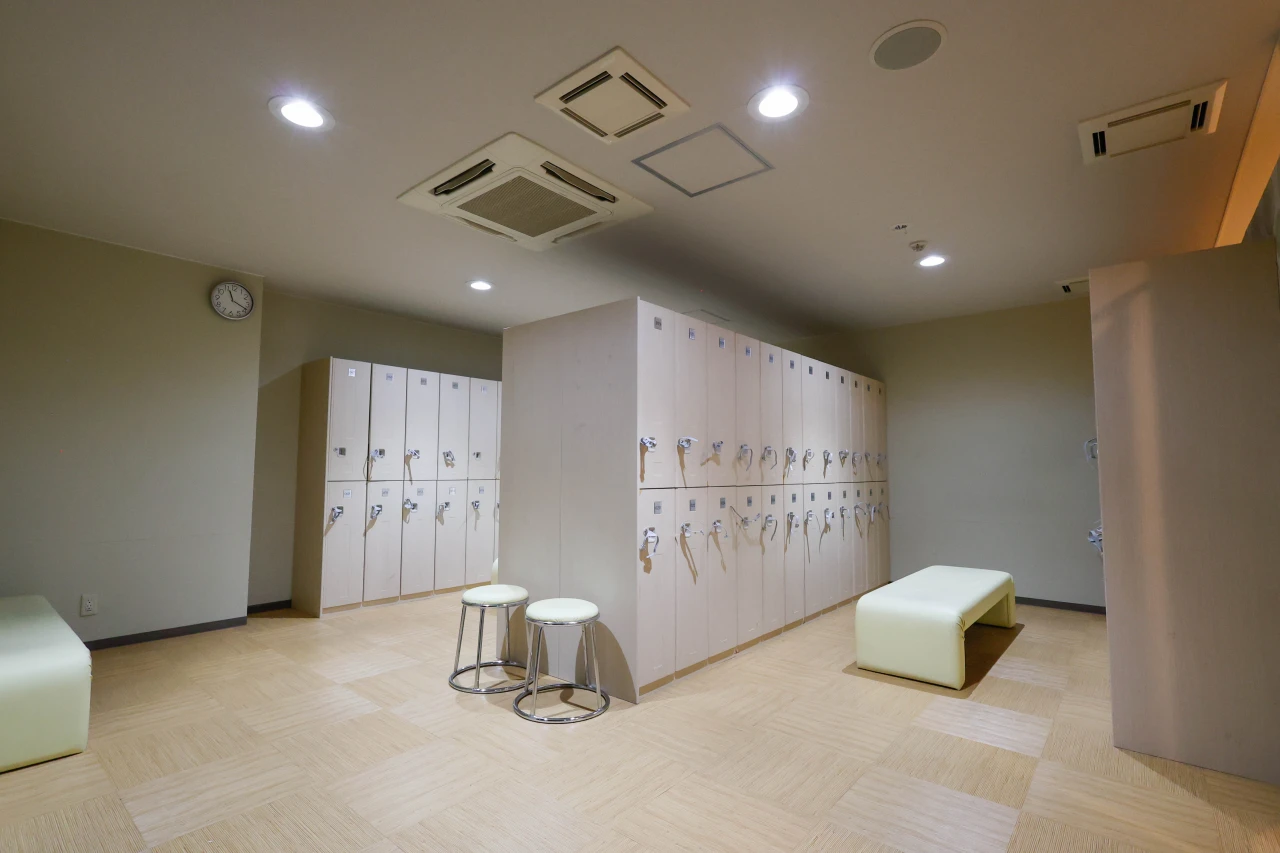 コパンスポーツクラブ日進 ロッカールーム・パウダーエリア 写真3