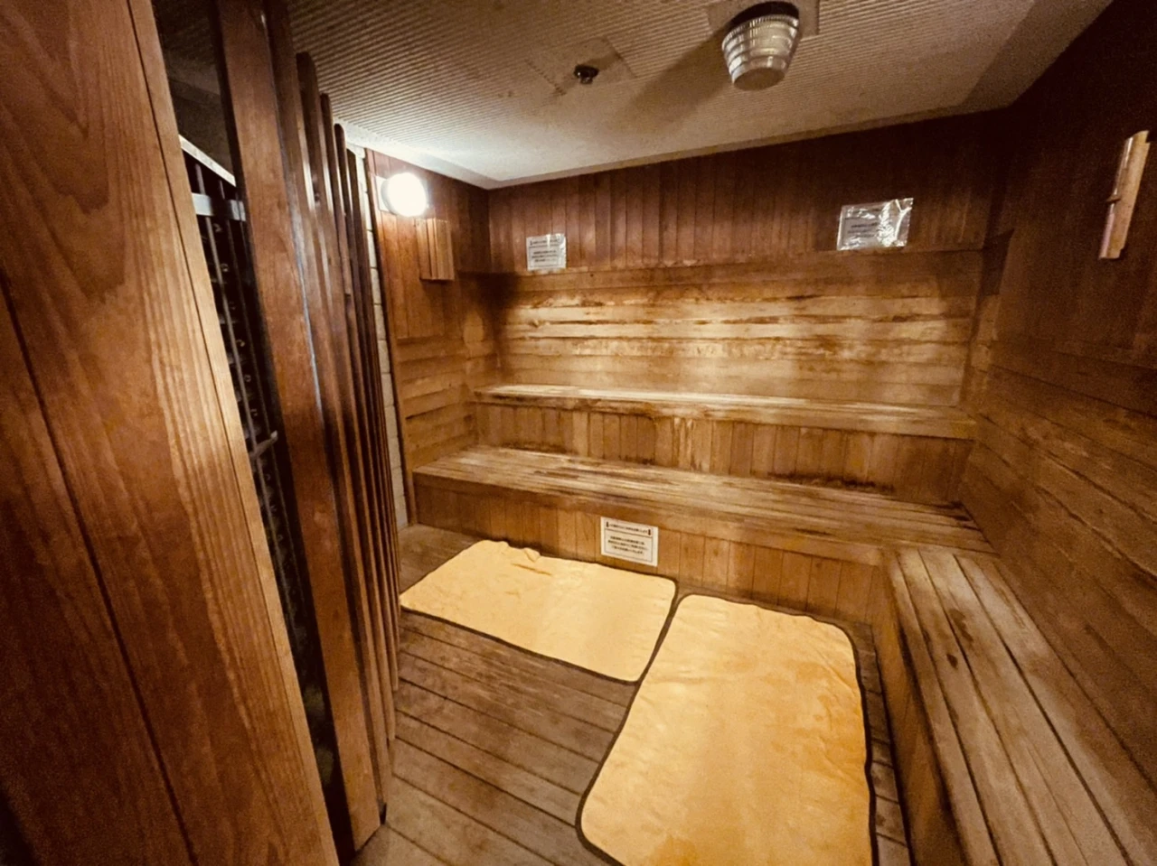 コパンスポーツクラブ小牧 サウナ・シャワーブース 写真1