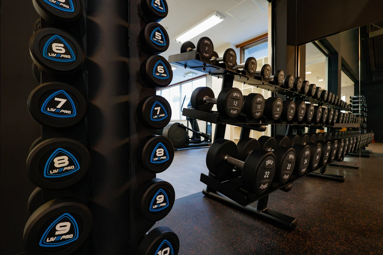 コパンスポーツクラブ福井 フリーウェイトエリア 写真2
