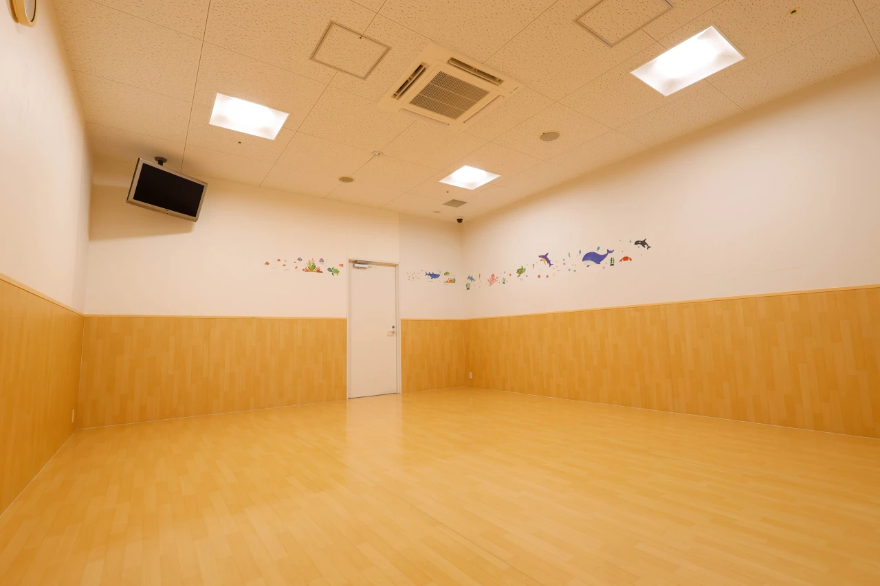 コパンスポーツクラブ名谷 体操室・採暖室 写真1