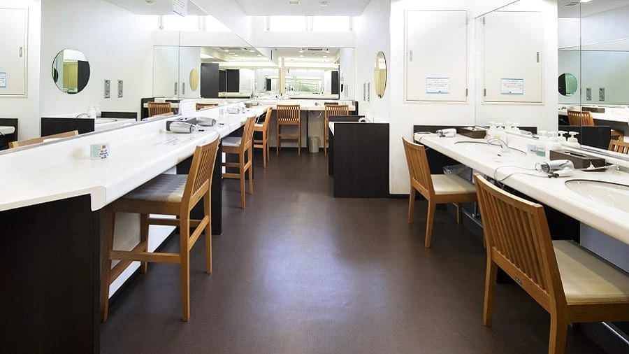 コパンスポーツクラブ三宮 ロッカー・パウダールーム 写真2