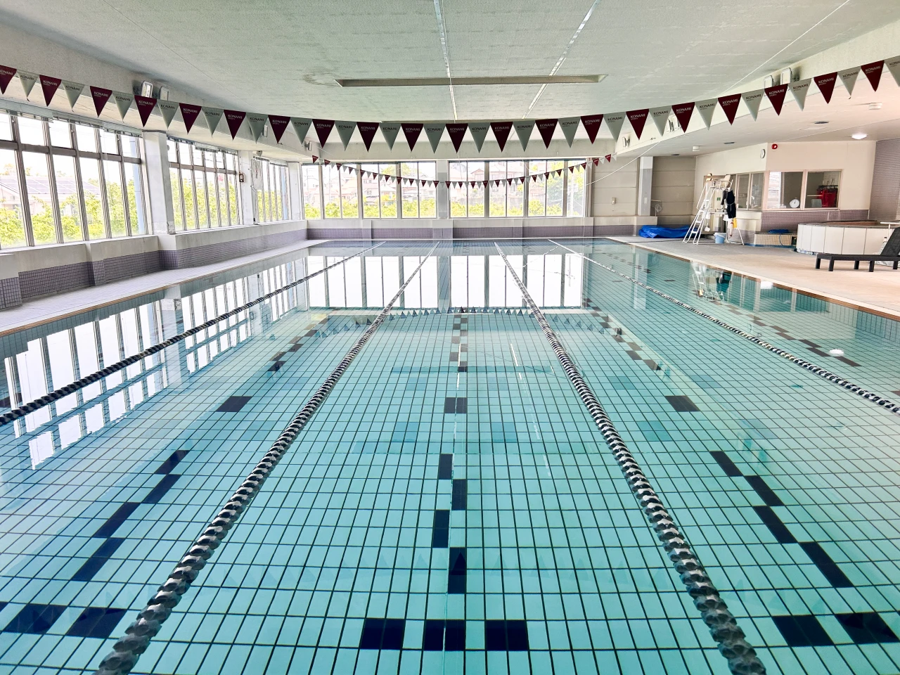 コパンスポーツクラブ学園前 プール 写真1