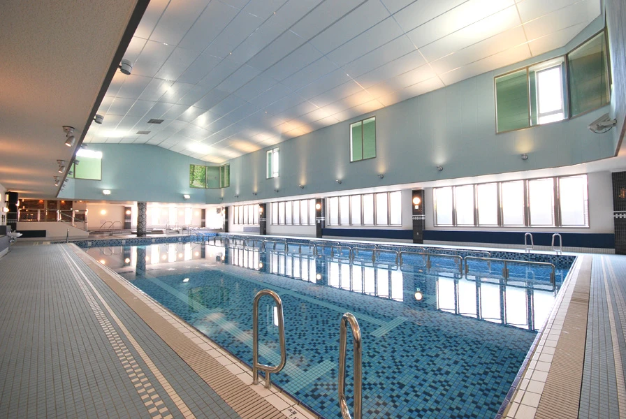 コパンスポーツクラブ豊山 プール 写真1