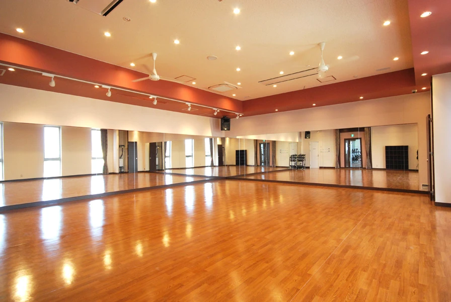 コパンスポーツクラブ豊山 スタジオ 写真2