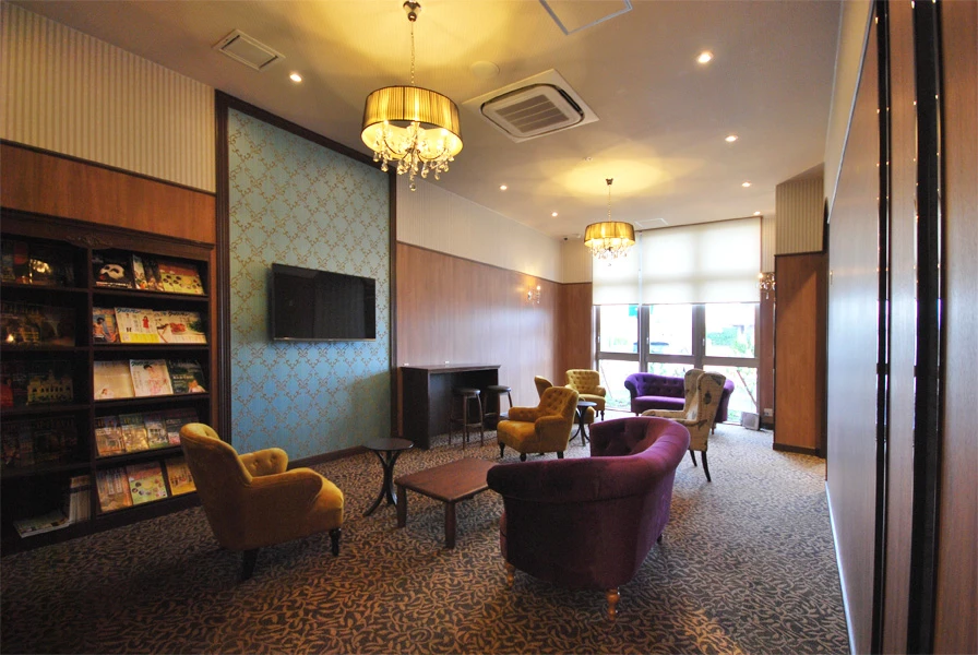 コパンスポーツクラブ豊山 エントランスホール 写真3