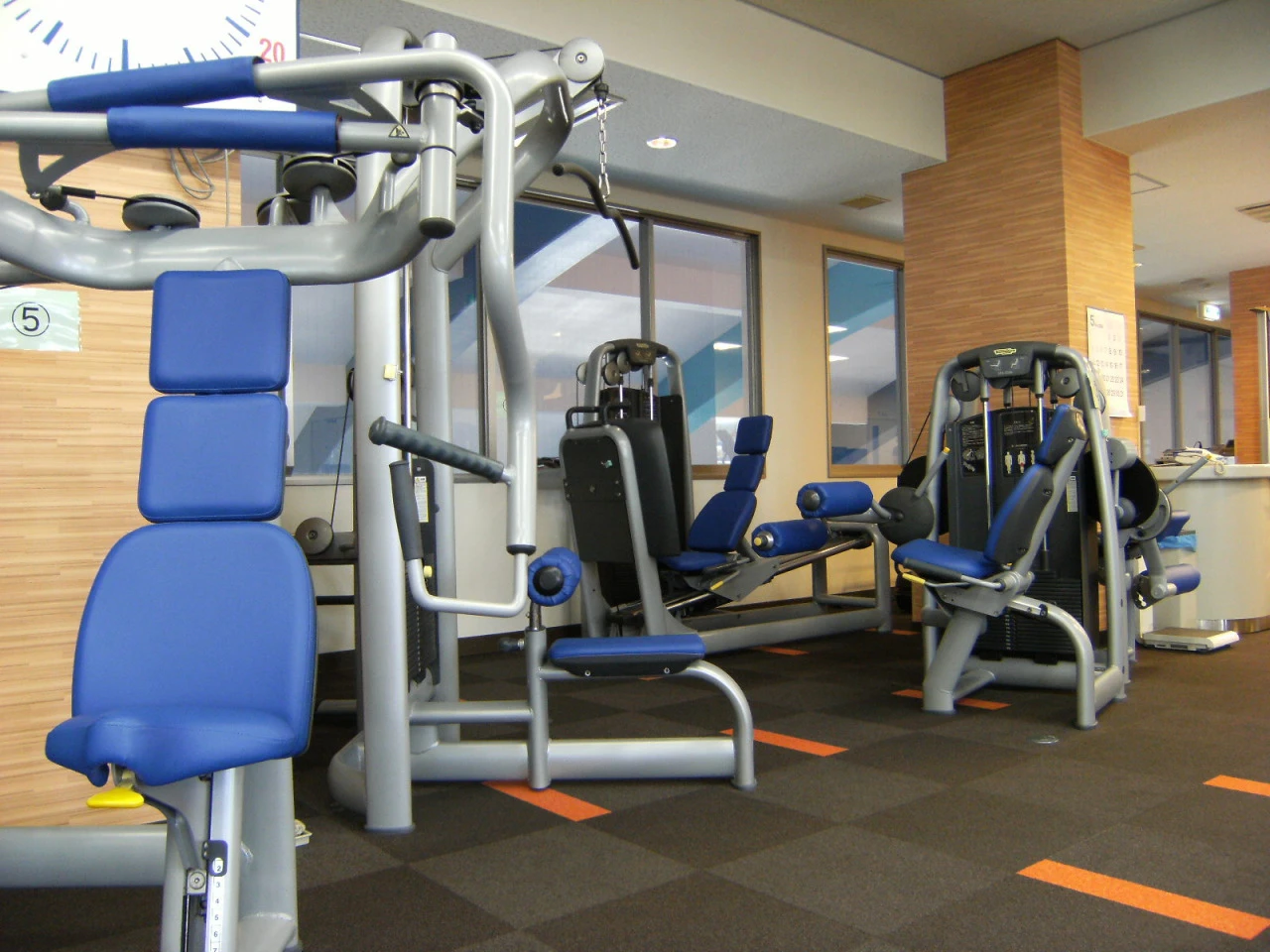 コパンスポーツクラブ宇治南 マシンジム 写真1