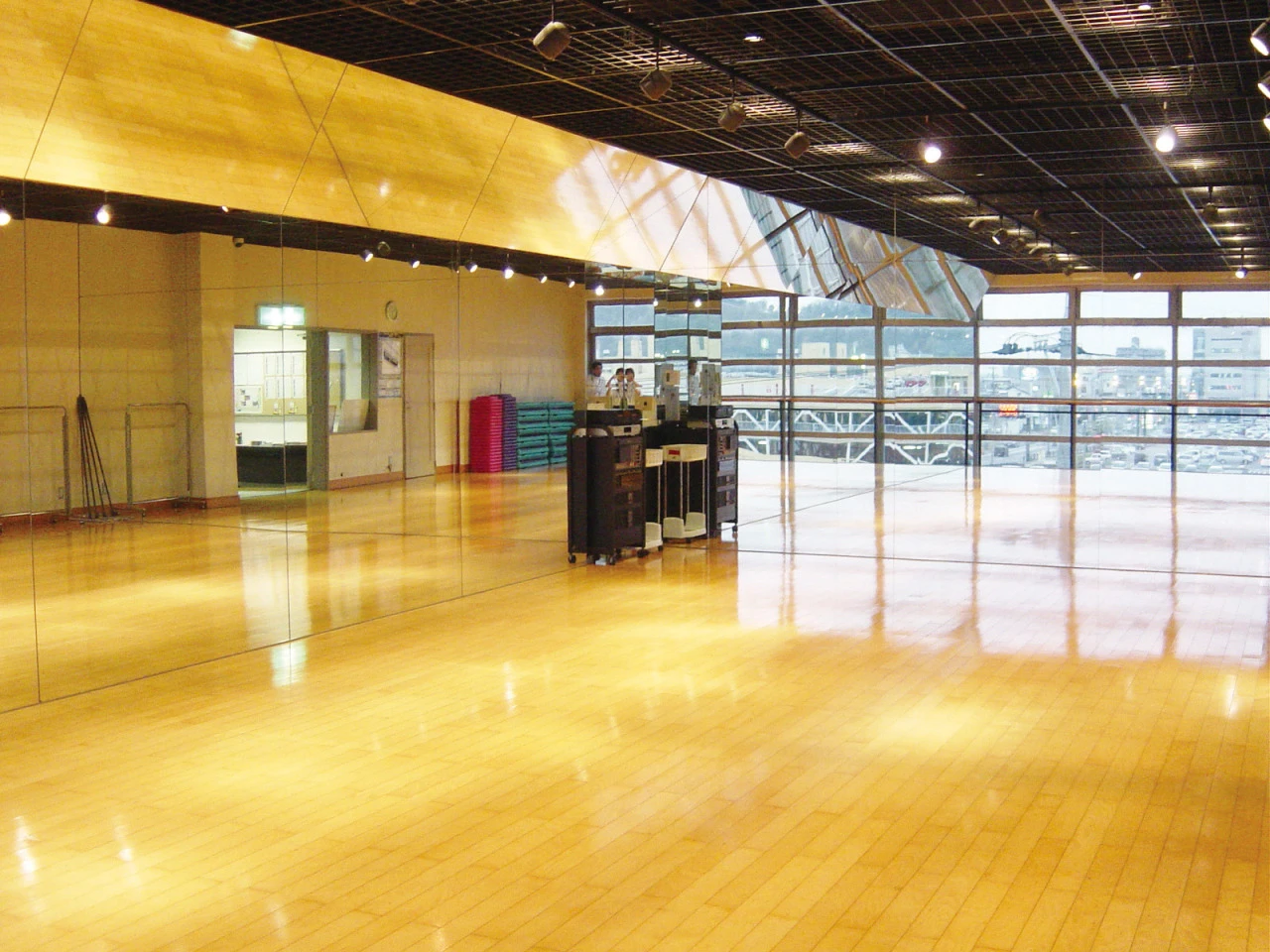 コパンスポーツクラブ ベル スタジオ 写真1