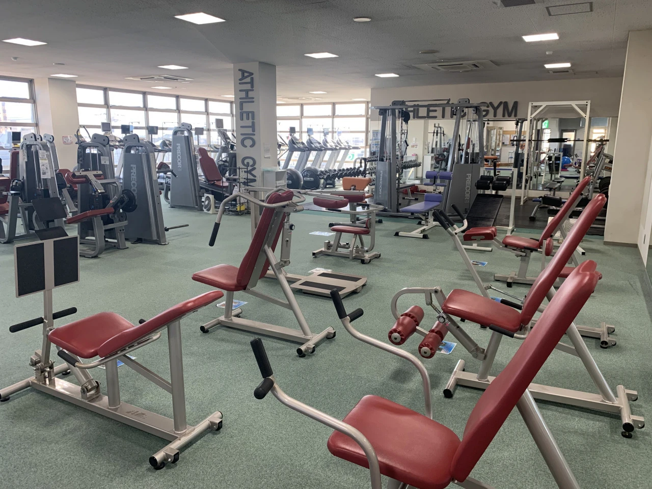 コパンスポーツクラブ ベル マシンジム 写真1