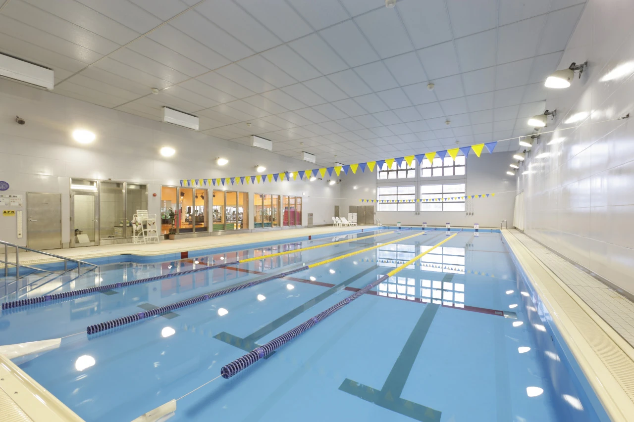 コパンスポーツクラブ コスモ プール 写真1