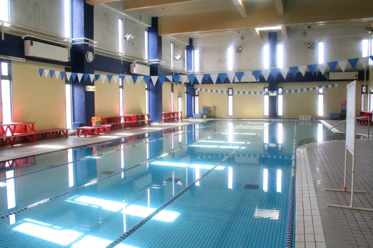 コパンスポーツクラブ桃花台 プール 写真1