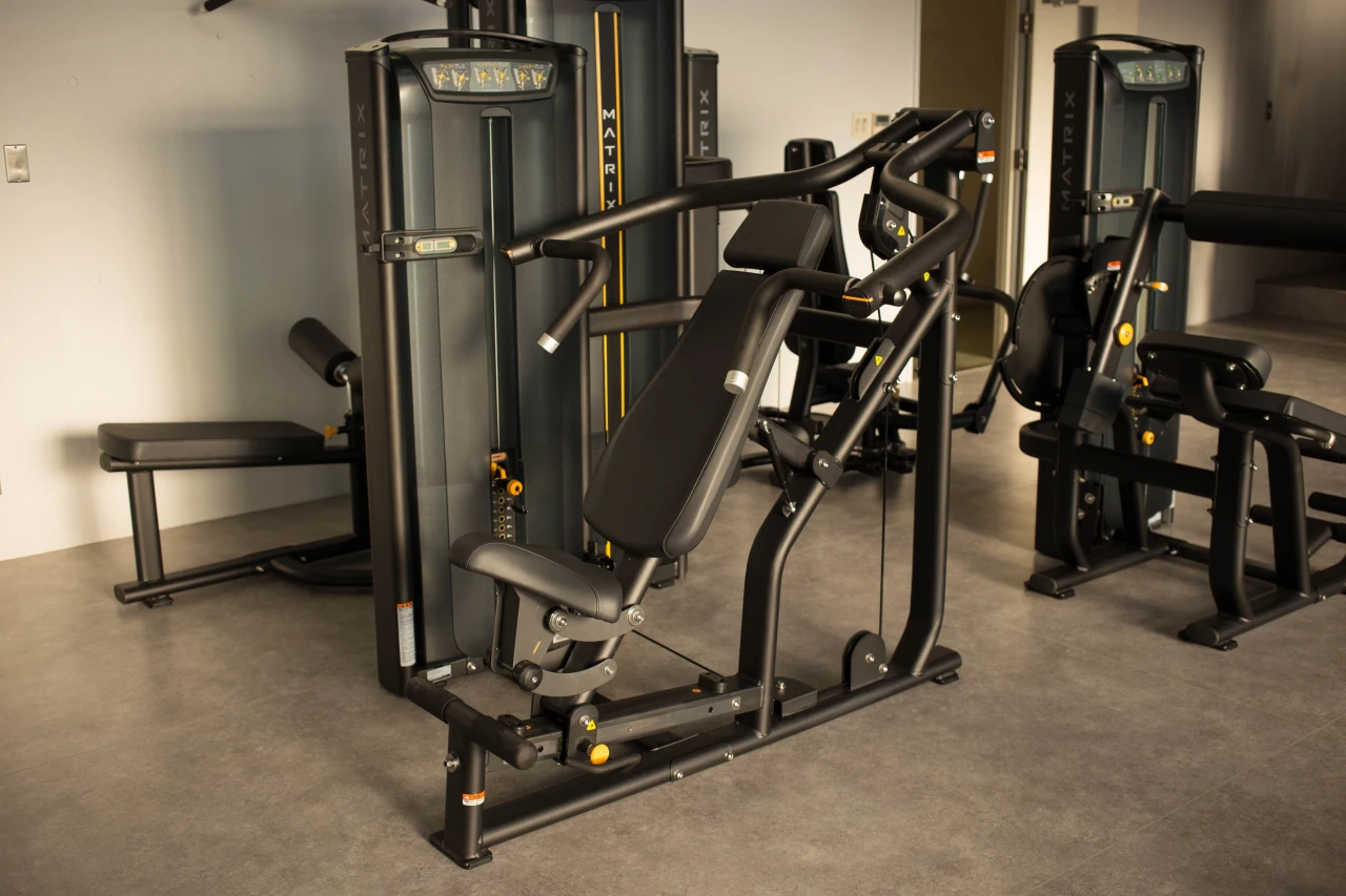 コパンスポーツジム美濃加茂 有酸素運動・筋力トレーニングエリア 写真3