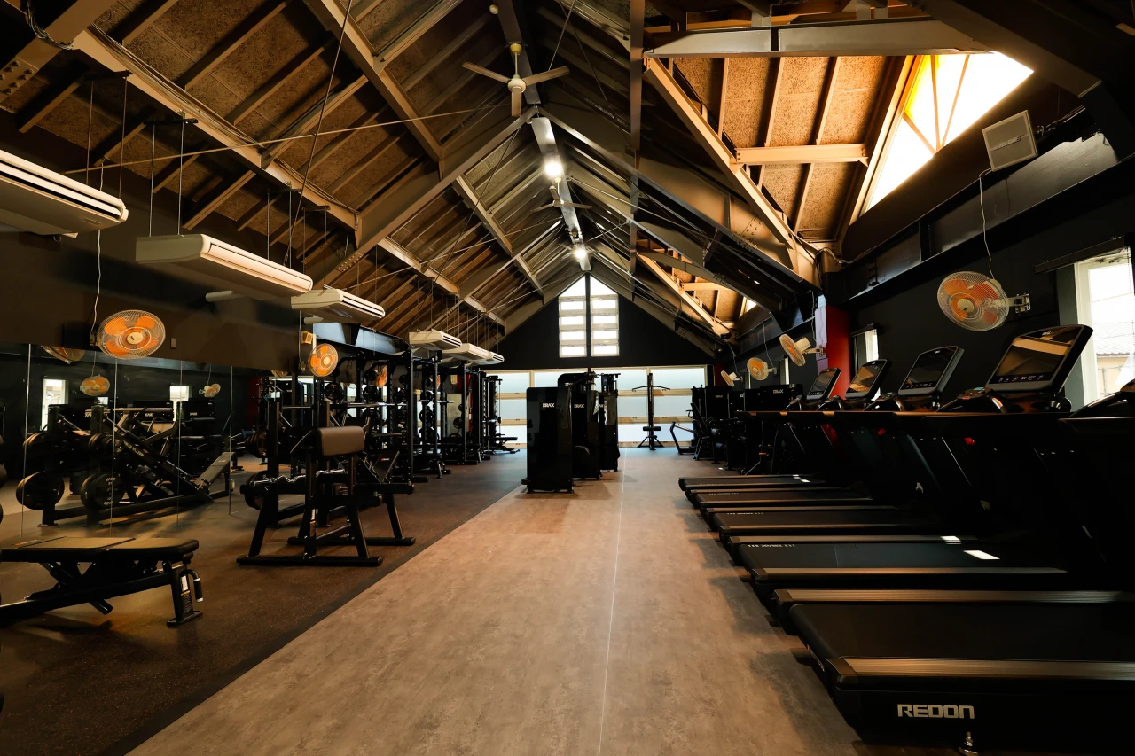 コパンスポーツクラブ福井 有酸素運動・筋力トレーニングエリア 写真1