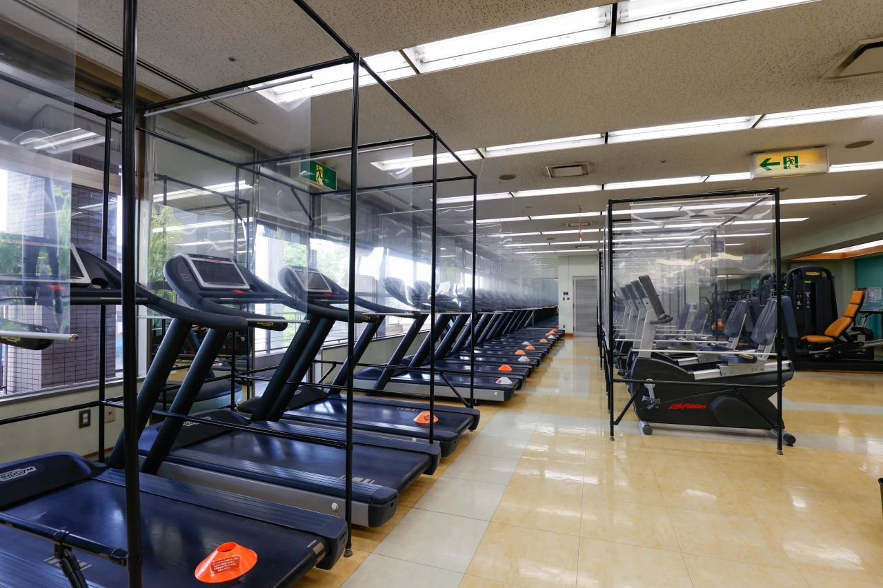 コパンスポーツクラブ桜宮 有酸素運動・筋力トレーニングエリア 写真2