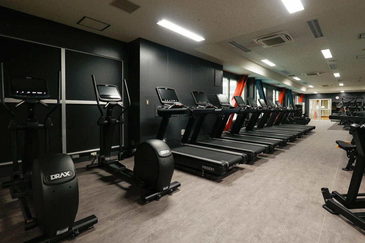 コパンスポーツクラブ浜北 有酸素運動・筋力トレーニングエリア 写真1