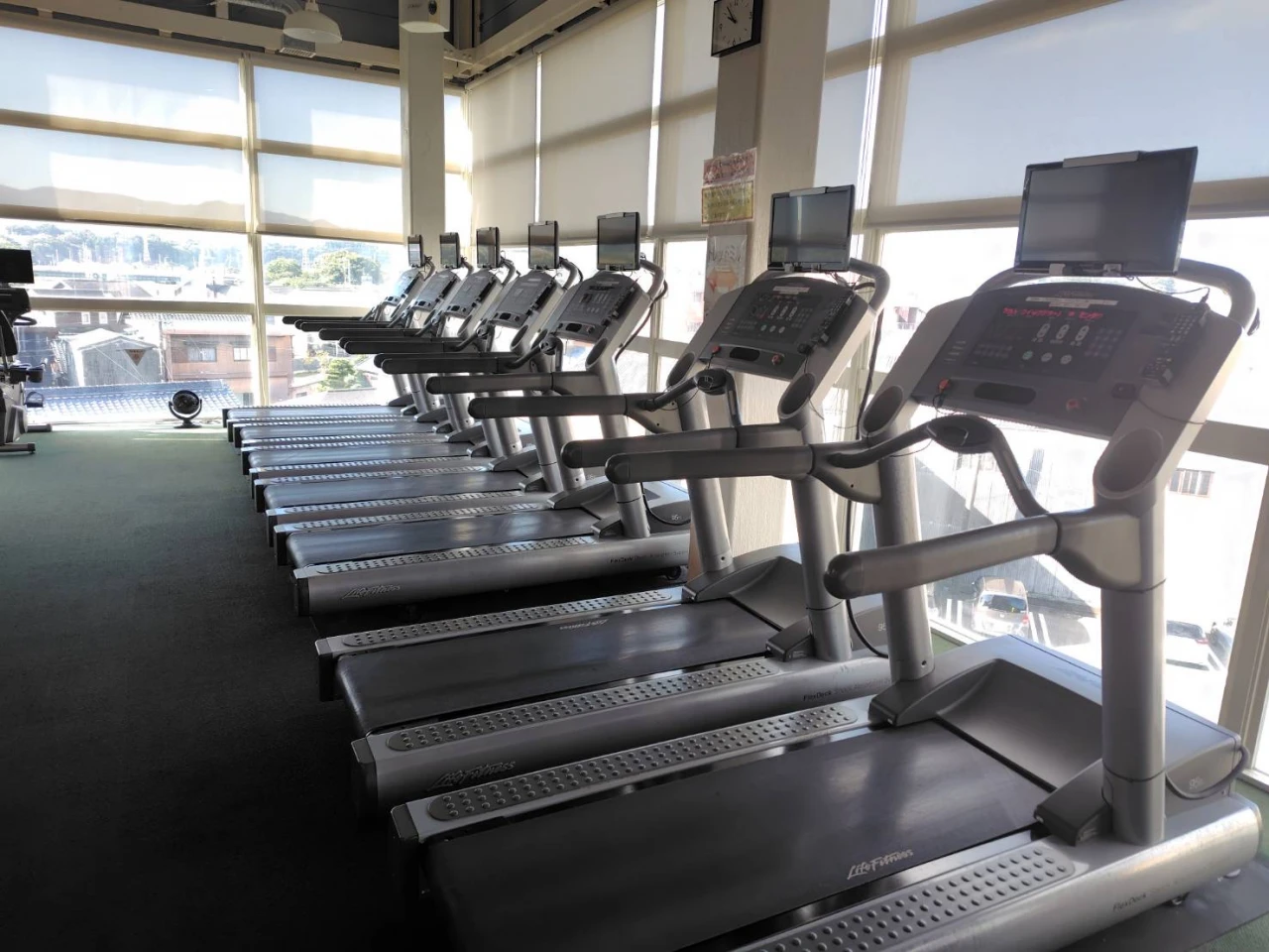 コパンスポーツクラブ亀山 トレーニングジム 写真2