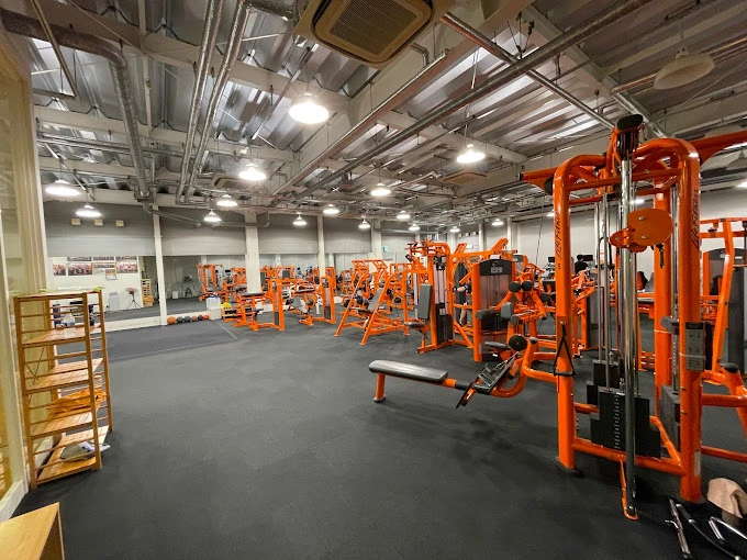 コパンスポーツクラブ亀山 トレーニングジム 写真1