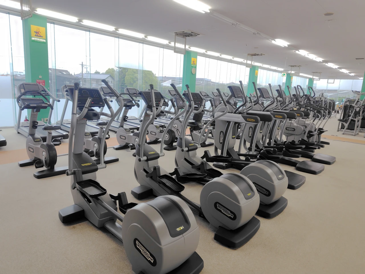 コパンスポーツクラブ豊田 トレーニングジム 写真1