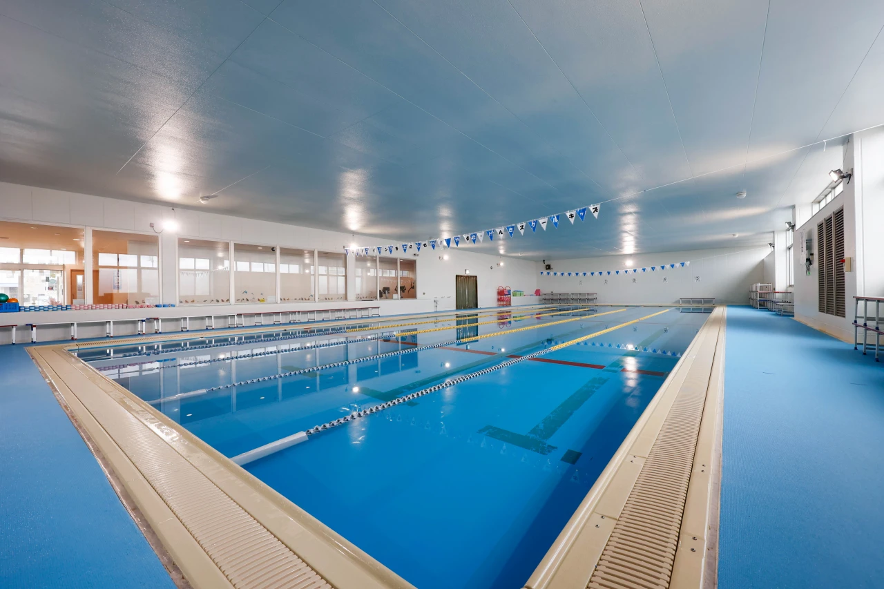 コパンスイミングスクール鈴鹿 プール 写真1